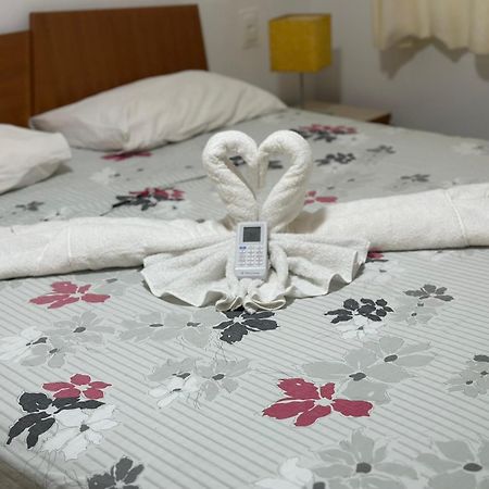 Flat Guarajuba 4 Quartos Terreo A Beira Mar - Pe Na Areia - Governanca Com Arrumadeira E Wi Fi Inclusos Camassari Exterior foto