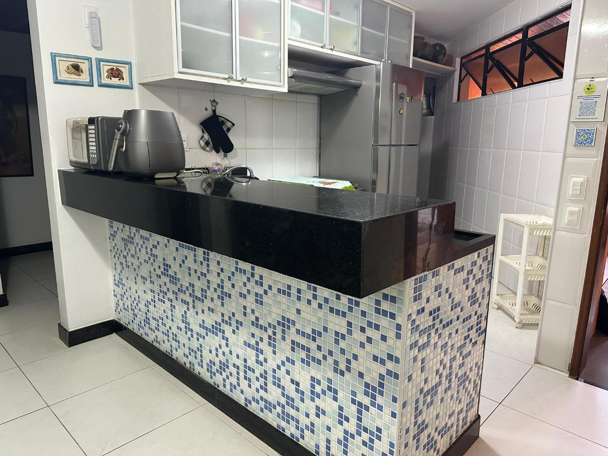 Flat Guarajuba 4 Quartos Terreo A Beira Mar - Pe Na Areia - Governanca Com Arrumadeira E Wi Fi Inclusos Camassari Exterior foto